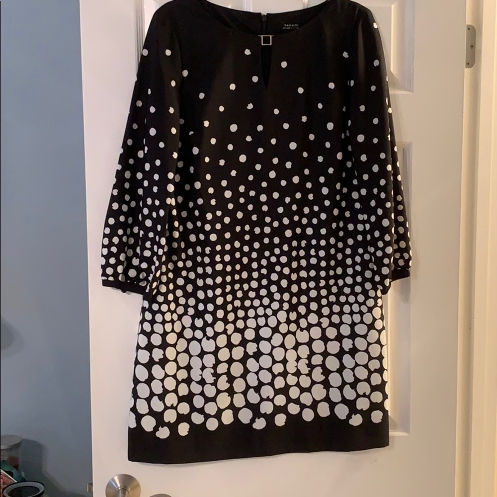 Tahari black and white dress